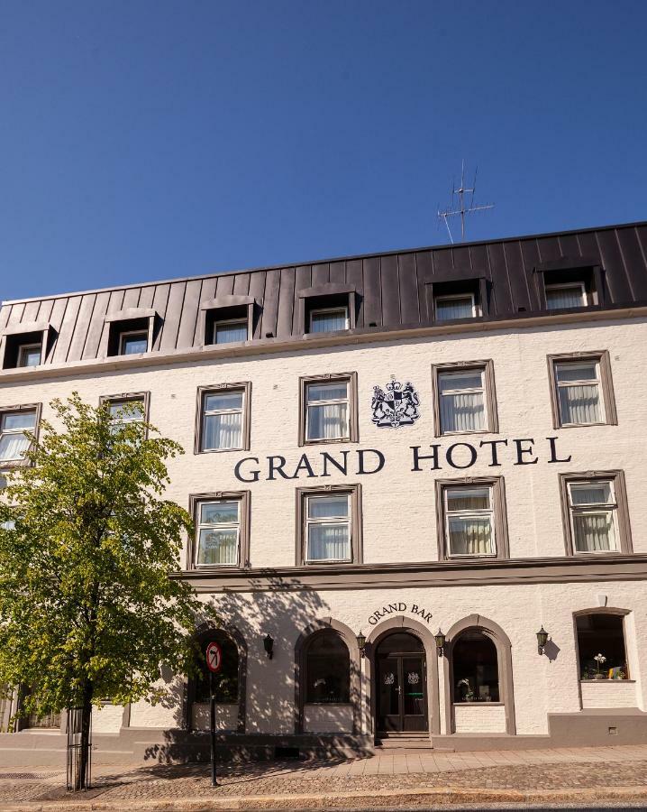 Hotel Grand 4*